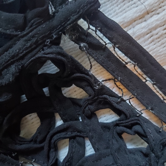 Carrie Allen Flowy Lace Collar Dress - Picture 8 of 8